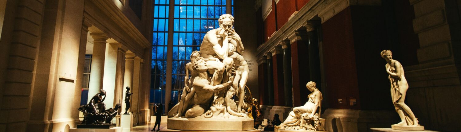 statue at the met