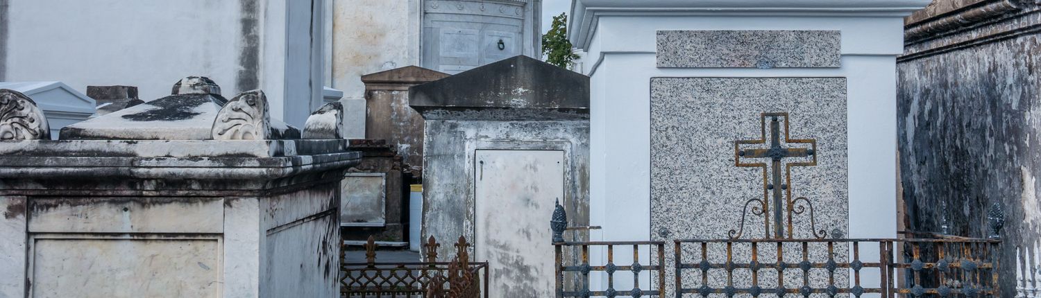 cemetary headstones