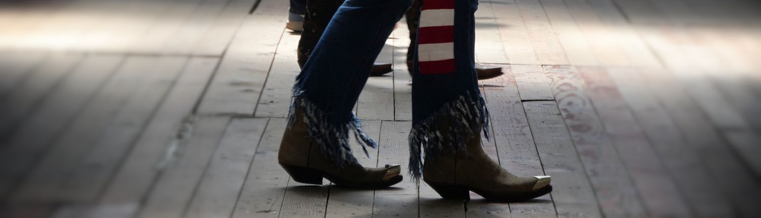 person line dancing