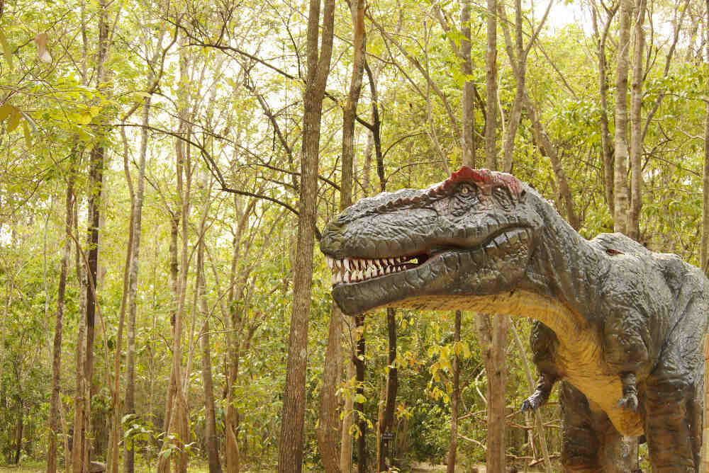 It's a scientific fact that kids love dinosaurs