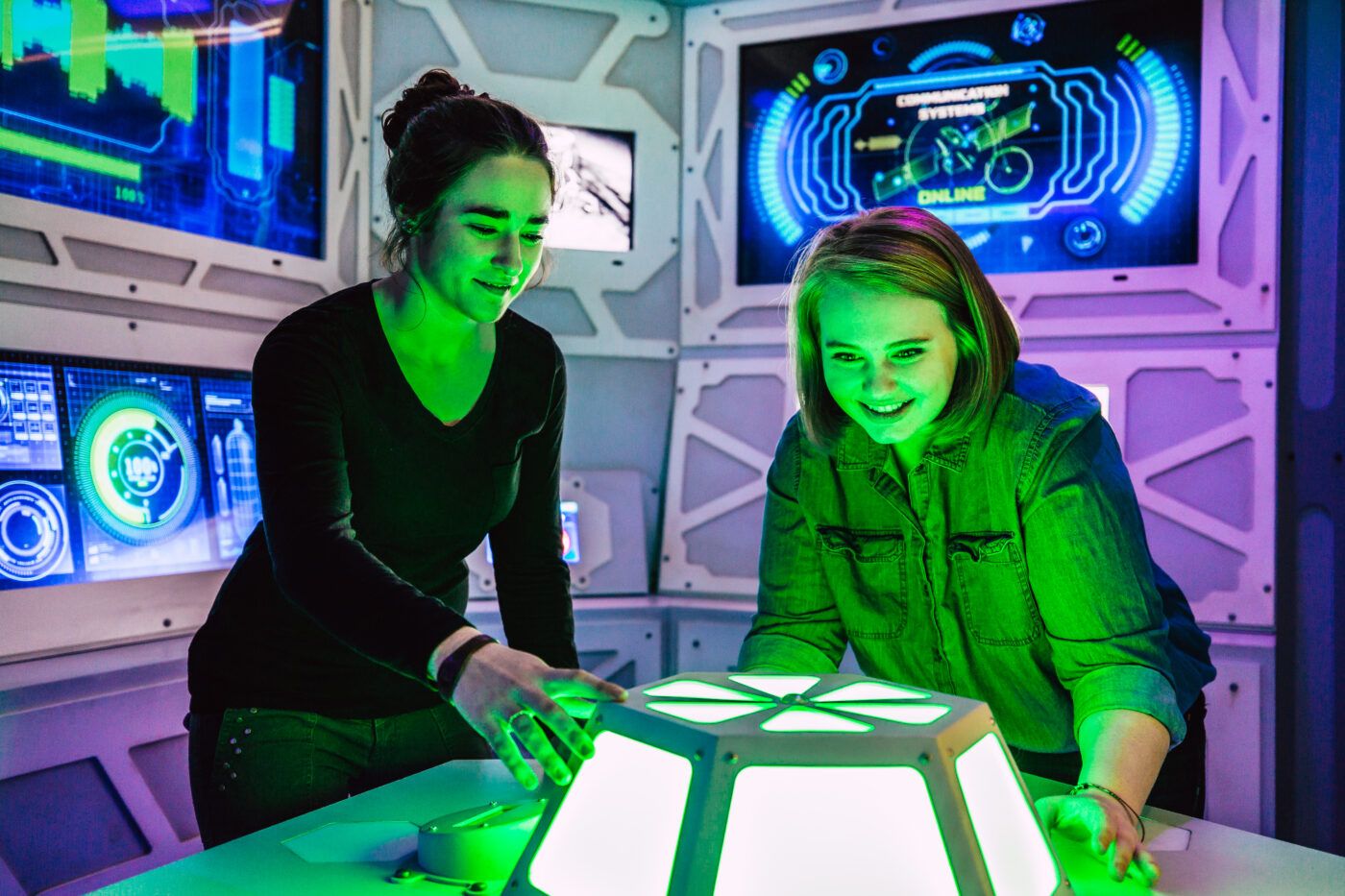 The Ultimate Guide On How To Beat An Escape Room (2026)