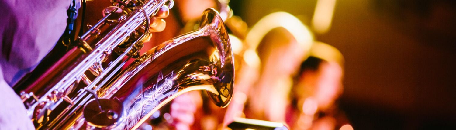 person playing the saxophone